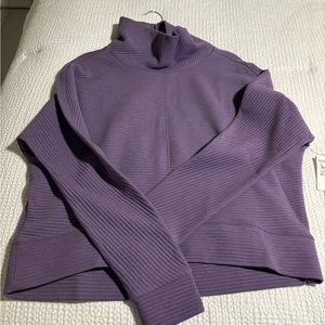 Zella turtle neck crew neck
